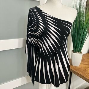 Freshine Black and White One Shoulder Top SZ Medium Geometric Pattern GUC